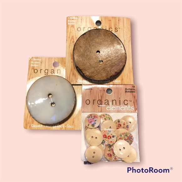 Organic Buttons - Picture 1 of 2